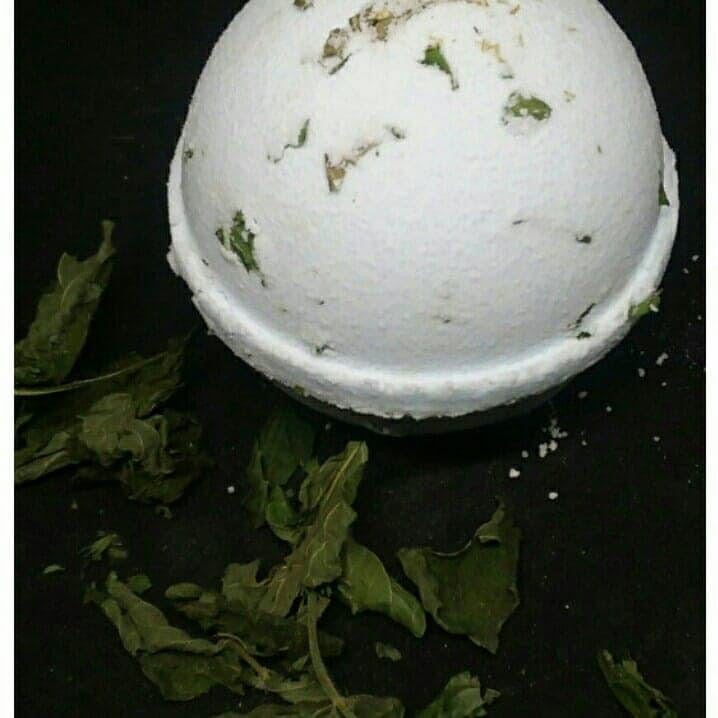 Eucalyptus mint bath bombs