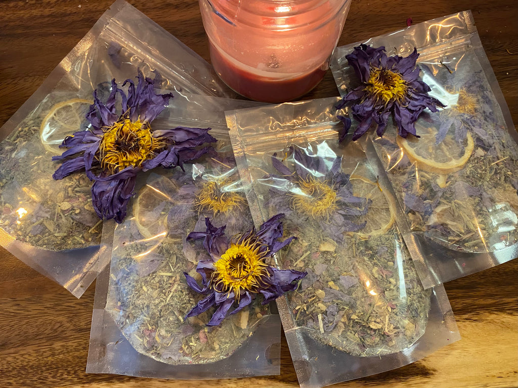 NIGHT DIVINE enchanting herbal tea blend * Damiana - Lavender- Rose - Mugwort