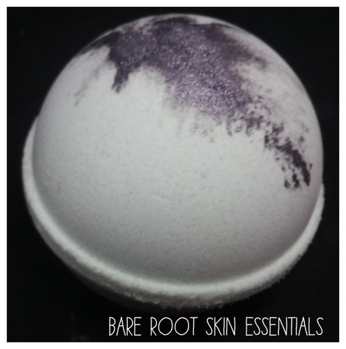 Fresh Cut Grass Bath Bomb